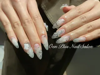 ネイル One plus StudioNailのネイルデザイン