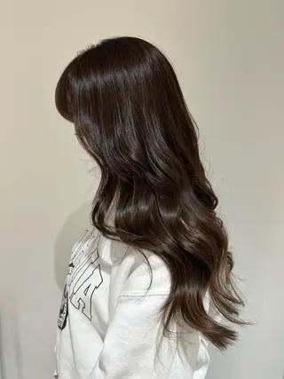 カラー 久永 菫のヘアスタイル