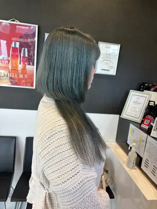 ロング カラー ブリーチ/ヘアケア/ 艶髪/イギチハルのヘアスタイル