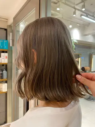 カラー ベージュ/アレンジ /横浜/杉本千夏のヘアスタイル