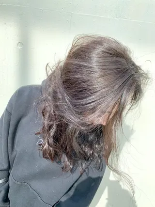 ロング 🍀ケアブリーチ カラー🍀坂井のヘアスタイル