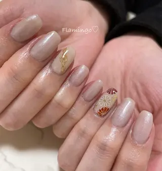 ネイル 40代からの爪に 優しい施術×自爪育成のネイルデザイン