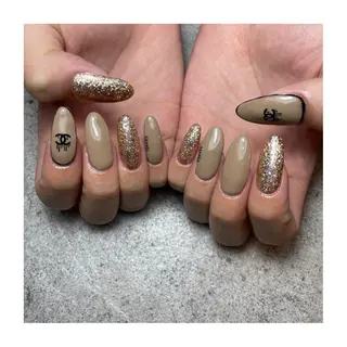 ネイル 駒月 明日香の眉毛・アイブロウイメージ