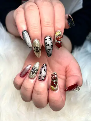 セミロング kurumi nailのネイルデザイン