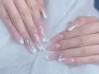 ネイル ネイルサロンエクラ 🫧Shizukaのネイルデザイン