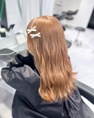 セミロング カラー ヘアアレンジ 〈公式〉🕯️ BABY上野🕯️のヘアスタイル