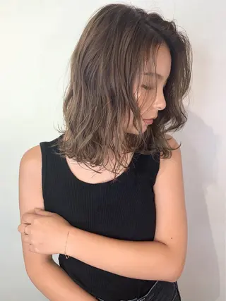 セミロング motion所属・FUKUNAGA YUのヘアスタイル