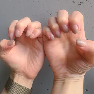 ネイル 6RokuHair（ロクヘアー)所属・門川 茉奈美のネイルデザイン