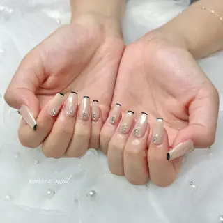 ネイル UnFLAIR 麻布十番店🧸NAOのネイルデザイン