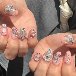 ネイル Nailist Amiのネイルデザイン