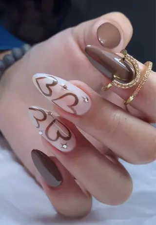 ネイル Tini ANA.CHUOのネイルデザイン