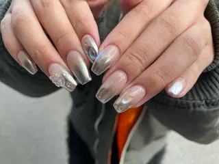 ネイル 樋口 さやかのネイルデザイン