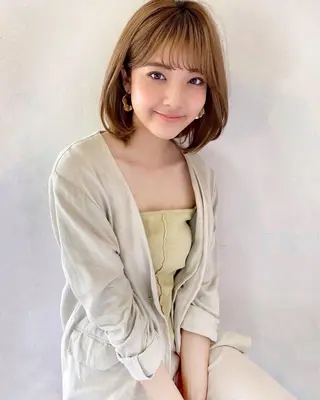 ミディアム カラー ボブ指名No.1🌞 オガタのヘアスタイル