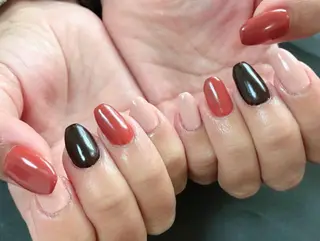 ネイル ｱｲﾗｯｼｭ ﾈｲﾙ ｻﾛﾝ つけるのマツエク・マツパデザイン