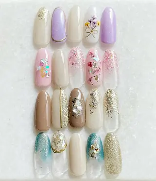 ネイル Satomi  のネイルデザイン