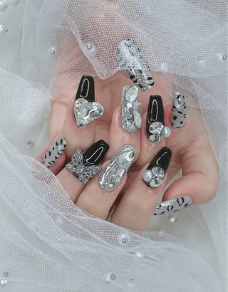 ネイル R salonのネイルデザイン