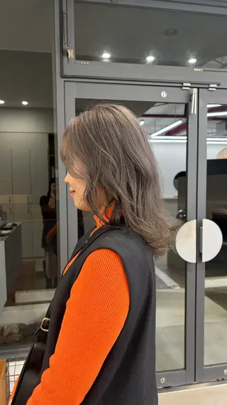 カラー 🪻韓国カット 🤍yuanのヘアスタイル