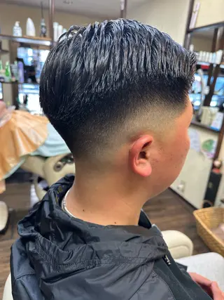 メンズ 理髪館所属・田口 莉乃のヘアスタイル