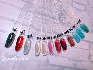 ネイル Jewels nail lily 白楽所属・ネイルサロン Jewels Mのネイルデザイン