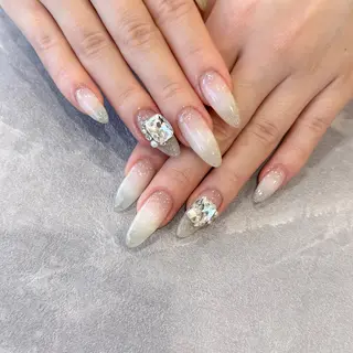 ネイル Allure Sayakaのネイルデザイン