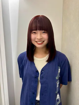 ミディアム ハイトーン/レイヤー nail 百咲💌のヘアスタイル