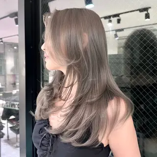 ロング カラー ヒビキ/モテ×愛され /ブリーチ特化のヘアスタイル