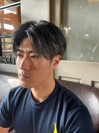 ショート カラー 中川 花菜のヘアスタイル