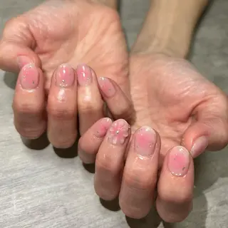 ネイル total salon Bell所属・Totalsalon Bell【嶌田彩華】のネイルデザイン