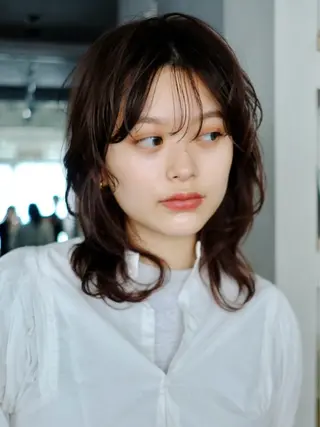 ミディアム 透明感カラー/似合わ せカット/大島実加永のヘアスタイル