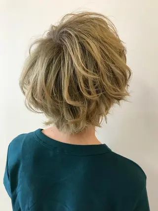 ショート 伊藤 裕貴のヘアスタイル