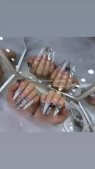 ネイル 加納 莉音のネイルデザイン