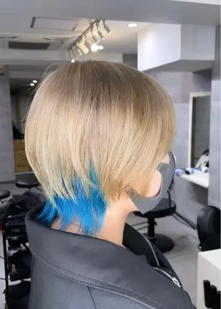 ショート カラー JUNYA 海外ガールヘアのヘアスタイル