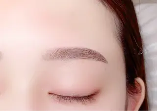 アイブロウ Yui🩷 uneyelashのマツエク・マツパデザイン