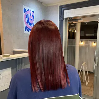 セミロング 手塚 凜のヘアスタイル