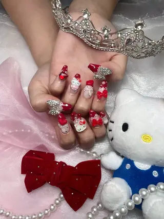 ネイル ALPHA. KUREAのネイルデザイン