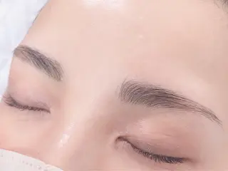 アイブロウ Monleve💙 miinaのヘアスタイル