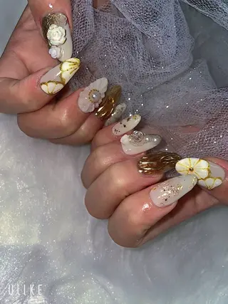 ネイル 高草木 桃香のネイルデザイン