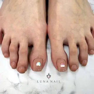 ネイル アトリエ　ミモザ所属・いまむら あかりのネイルデザイン