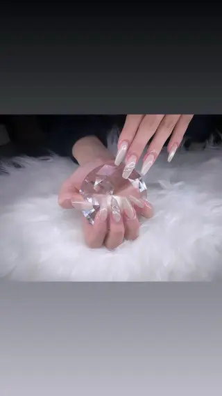 ネイル Mini Prima所属・MiniPrima 〜ネイルサロン〜のネイルデザイン