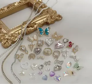 ネイル KARI ネイルサロンのネイルデザイン