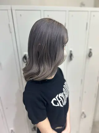 ミディアム カラー collet岩崎駿王 /ハイトーン/艶髪のヘアスタイル