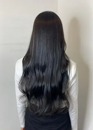 ロング メンズバレイヤージュ 斉藤春のヘアスタイル