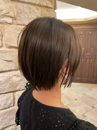 ショート カラー 星野 茉由のヘアスタイル