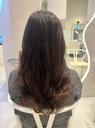 パーマ 小池 夏美のヘアスタイル