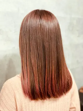 セミロング SALOWIN心斎橋Suite店所属・ブリーチ毛にもできる 縮毛矯正|鷹司郎のヘアスタイル