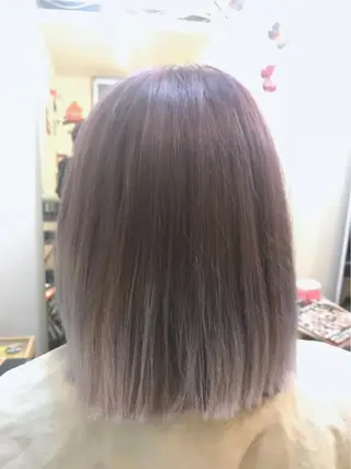 ミディアム カラー BOBシークレット じょうじ⭐️成のヘアスタイル