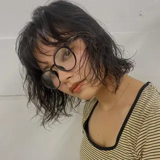 ショート パーマ 山岸 未玖のヘアスタイル