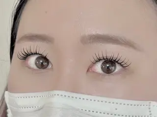 マツエク・マツパ olinaBeautySalon所属・Yuki .のマツエク・マツパデザイン