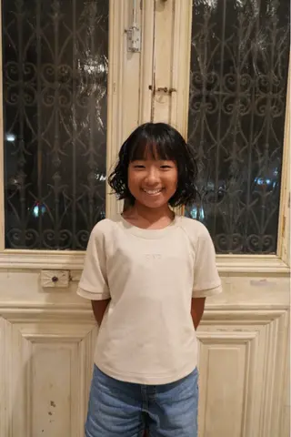 ミディアム なかやま れいかのヘアスタイル