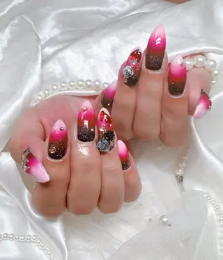 ネイル 高島 夏海のネイルデザイン